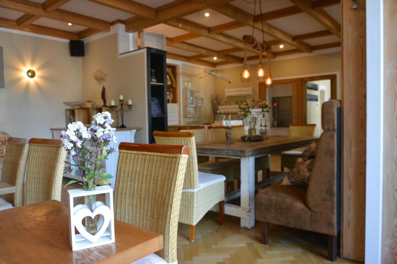 Gaestehaus Astrids Strandmuschel Binz Dış mekan fotoğraf